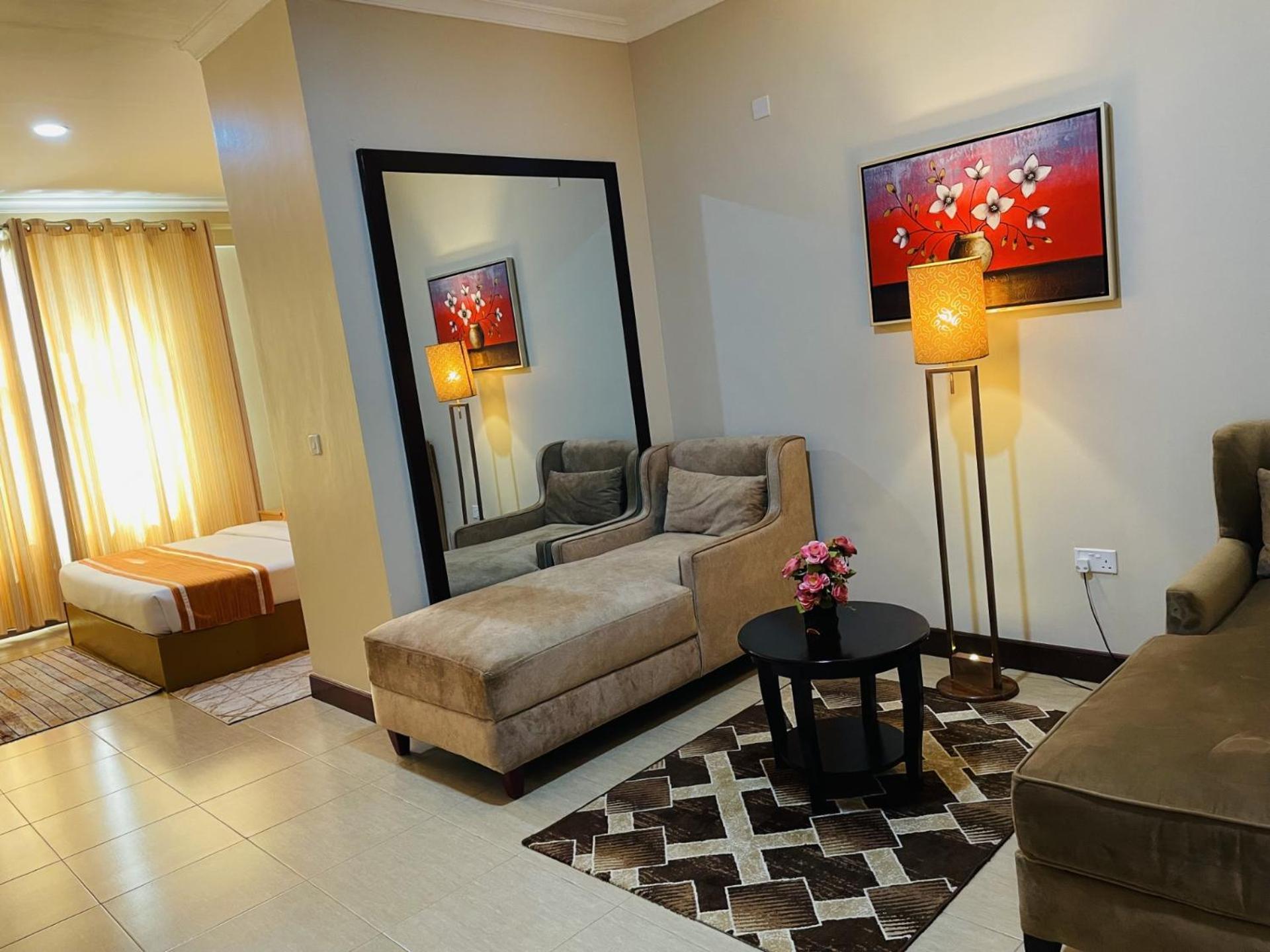 Nashera Hotels Dodoma Exterior foto